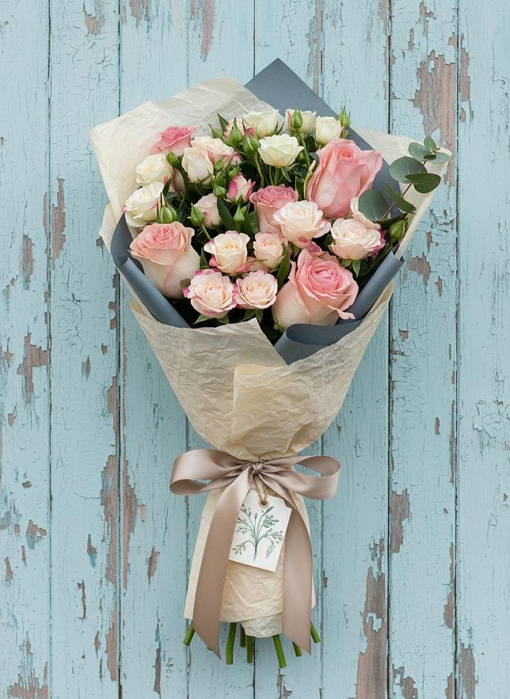 Букет цветов из: Розы в Старогладовской