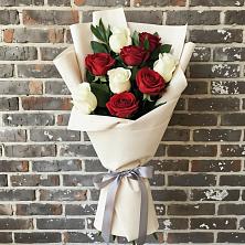 Букет цветов из:  Розы в Старогладовской