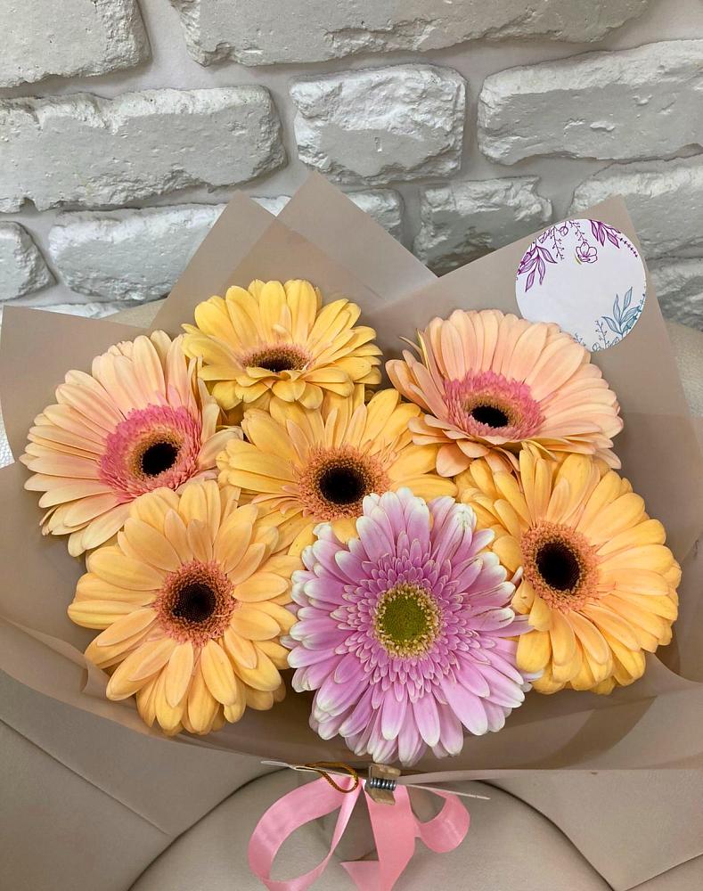 Букет цветов из: Герберы в Старогладовской