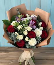 Букет цветов из:  Розы и Альстромерии в Старогладовской