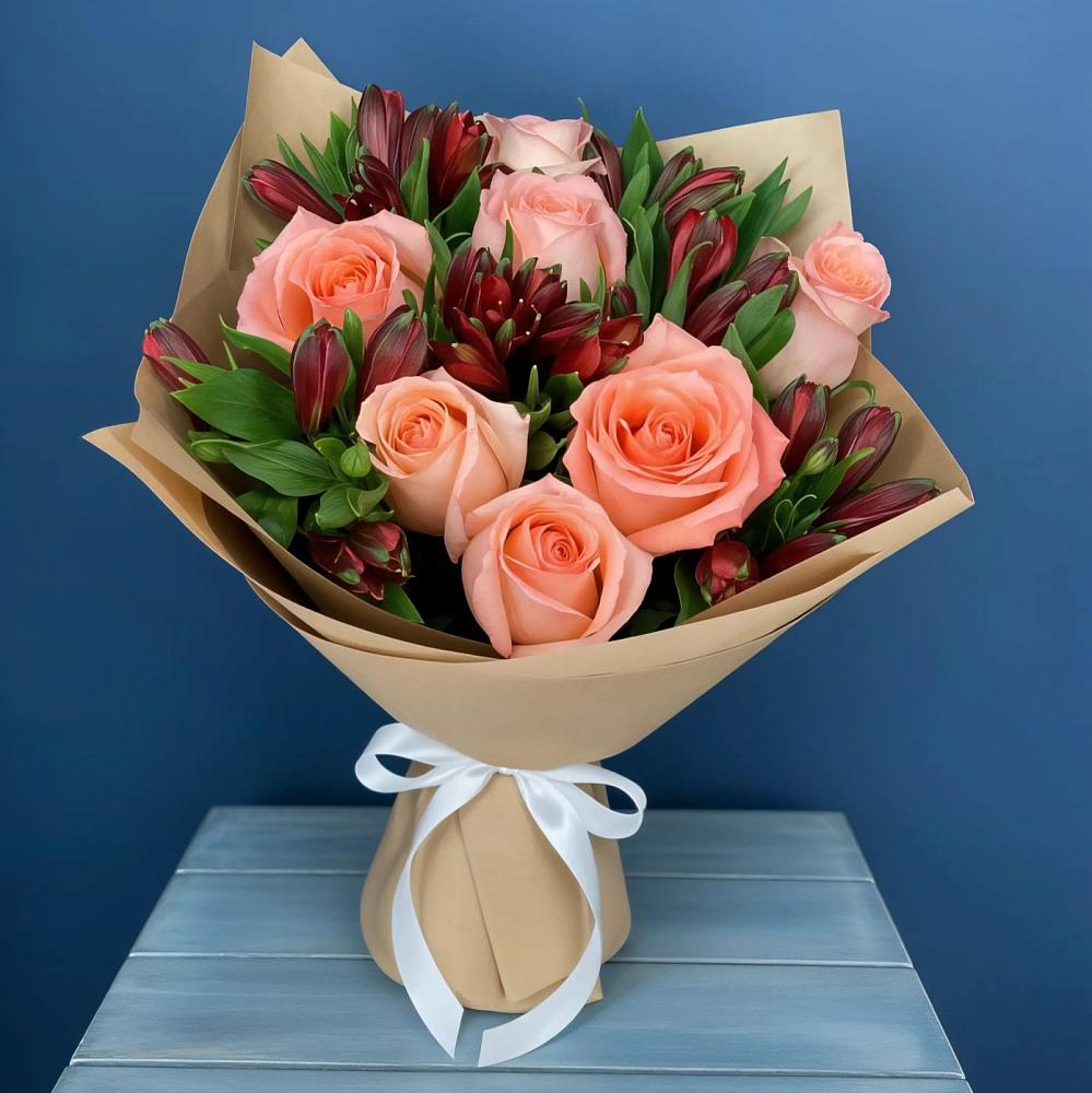 Букет цветов из: Розы и Альстромерии в Старогладовской