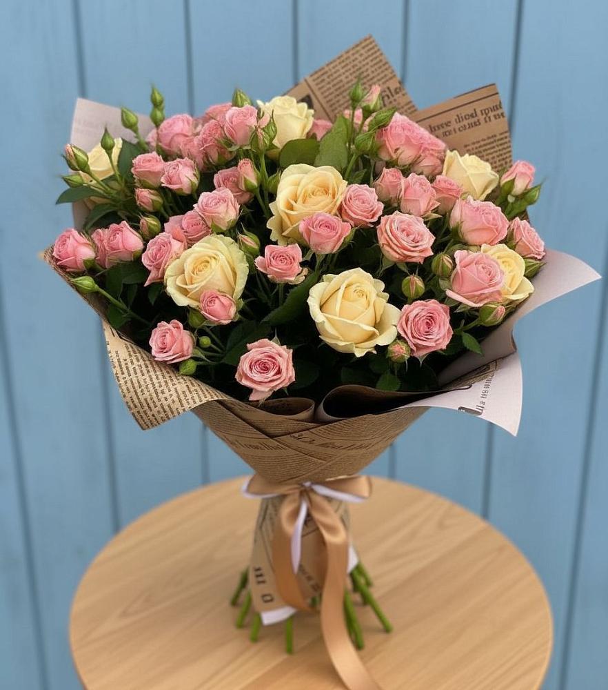 Букет цветов из: Розы в Старогладовской