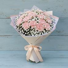 Букет цветов из:  Гвоздики в Старогладовской