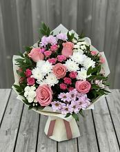 Букет цветов из:  Альстромерии, Гвоздики, Розы и Хризантемы в Старогладовской