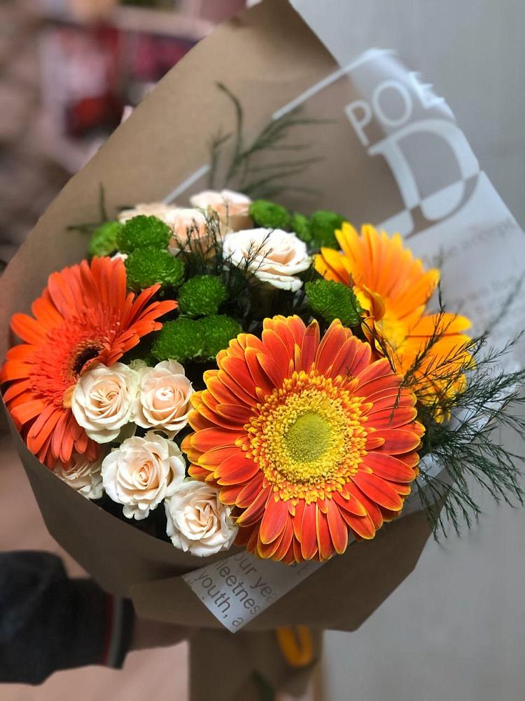 Букет цветов из: Герберы, Хризантемы и Розы в Старогладовской