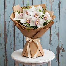 Букет цветов из:  Орхидеи и Розы в Старогладовской